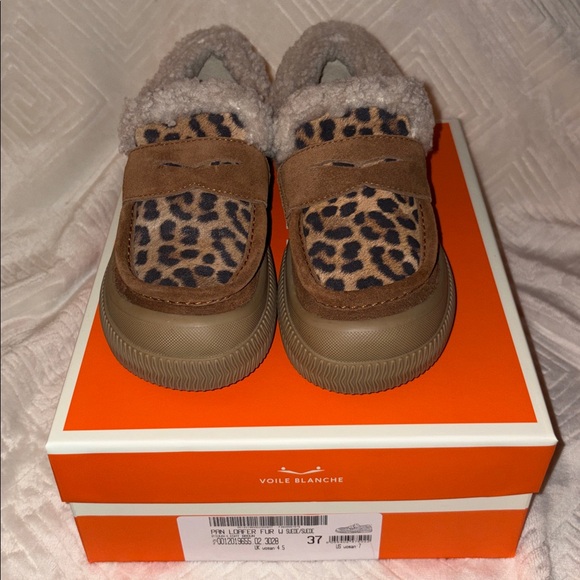 NWT VOILE BLANCHE PAN Genuine Shearling Loafer in Brown - Picture 8 of 15